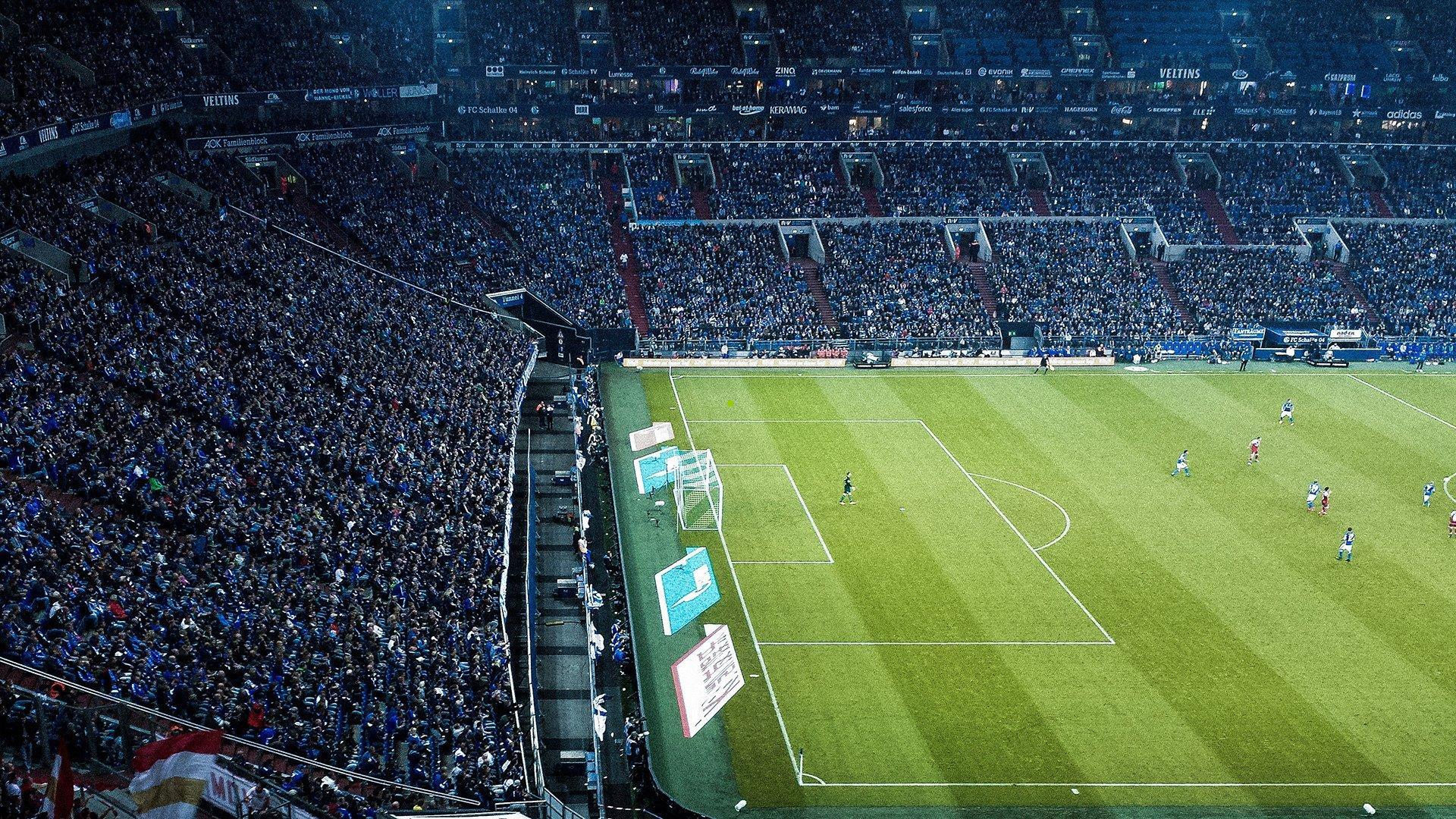  体育资讯-西甲联赛惊现冷门，皇马主场0比2败给塞尔塔，战术失误与球员状态全面解析