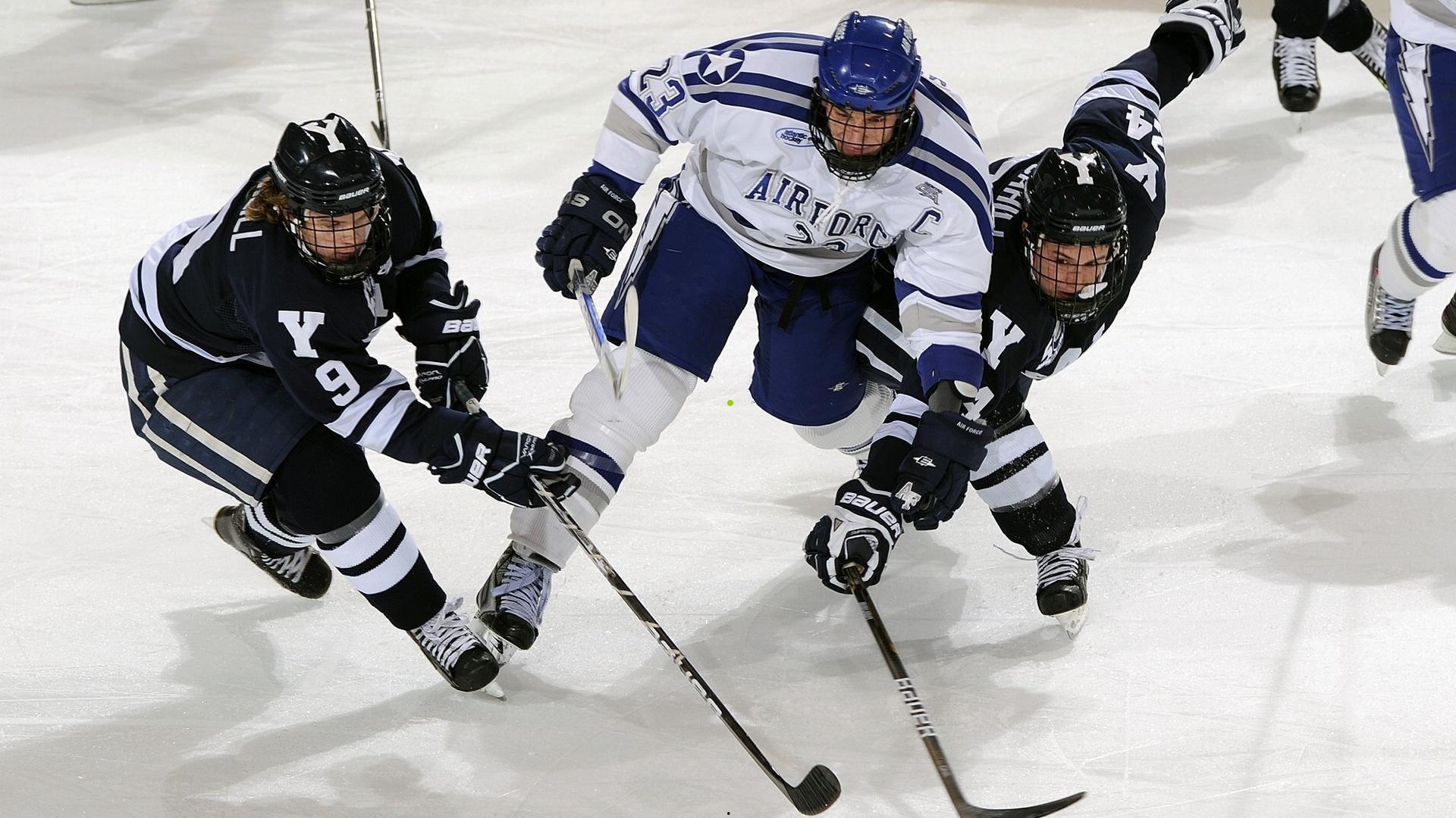 多特蒙德防线危机四伏，比利亚雷亚尔强势冲击欧冠关键战