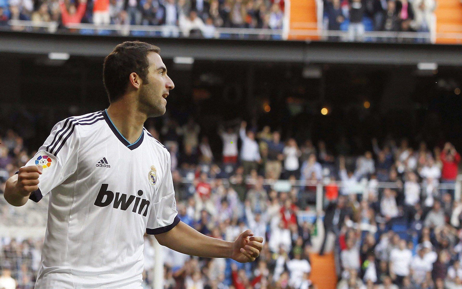 李云迪钢琴旋律解码英雄联盟竞技精神 艺术与电子体育跨界共鸣